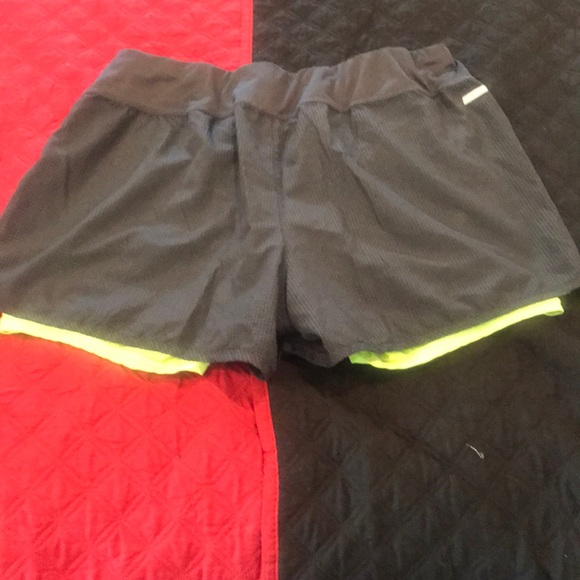 ⭐️BOGO⭐️ Danskin Now Athletic Shorts - Picture 4 of 7